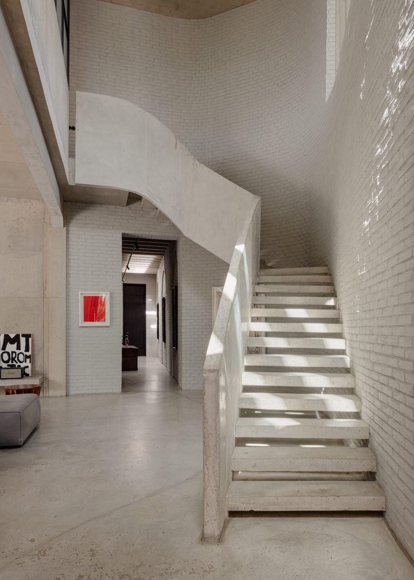 A large concrete staircase 