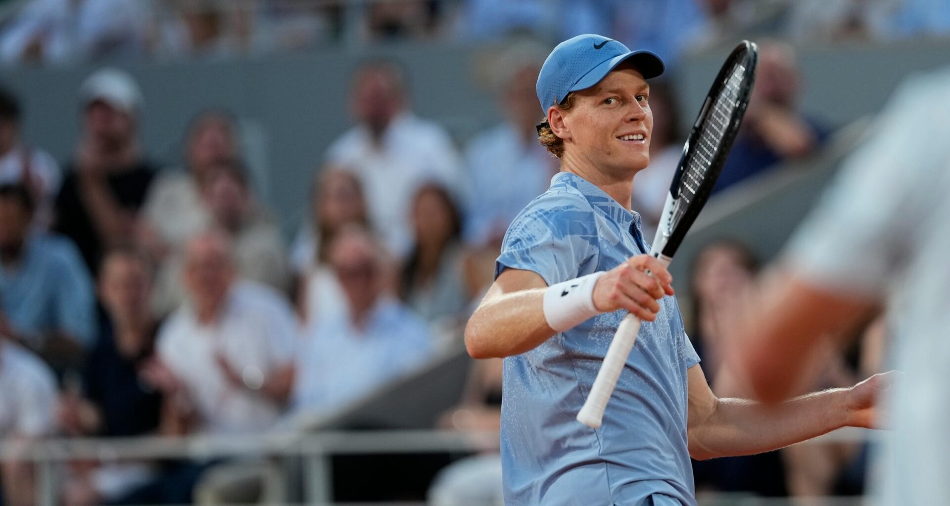 Smooth progress for unstoppable Sinner - Roland-Garros 2026