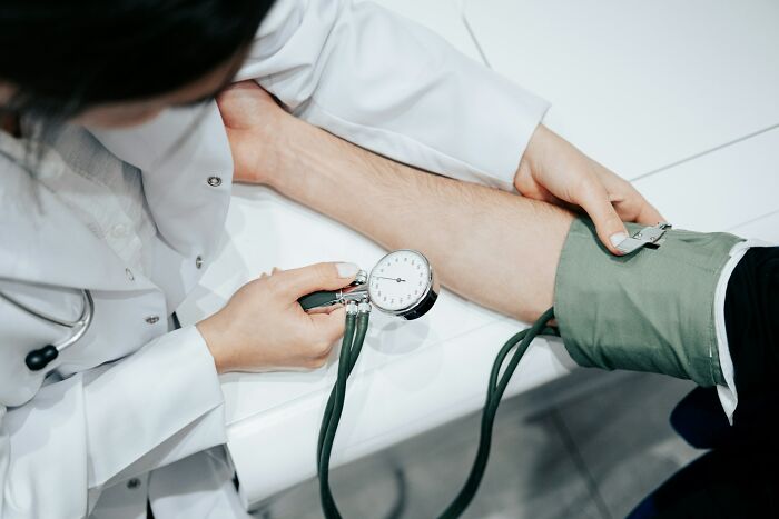 "Everyone’s Tired These Days. Get Over It": 69 Medical Workers Who Said Something Completely Out Of Line