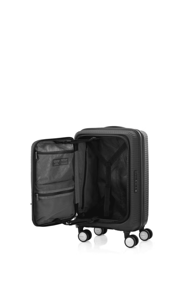 American tourister 1