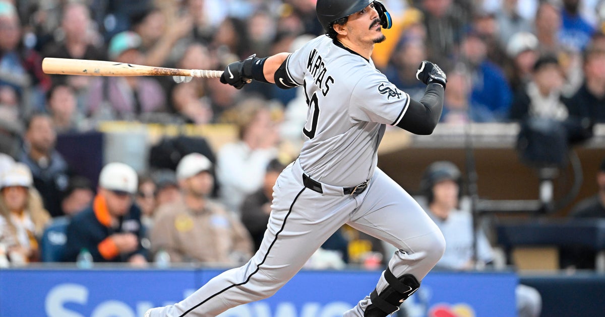 Vargas, Burke shine as White Sox beat Padres 4-0 for 5th straight win