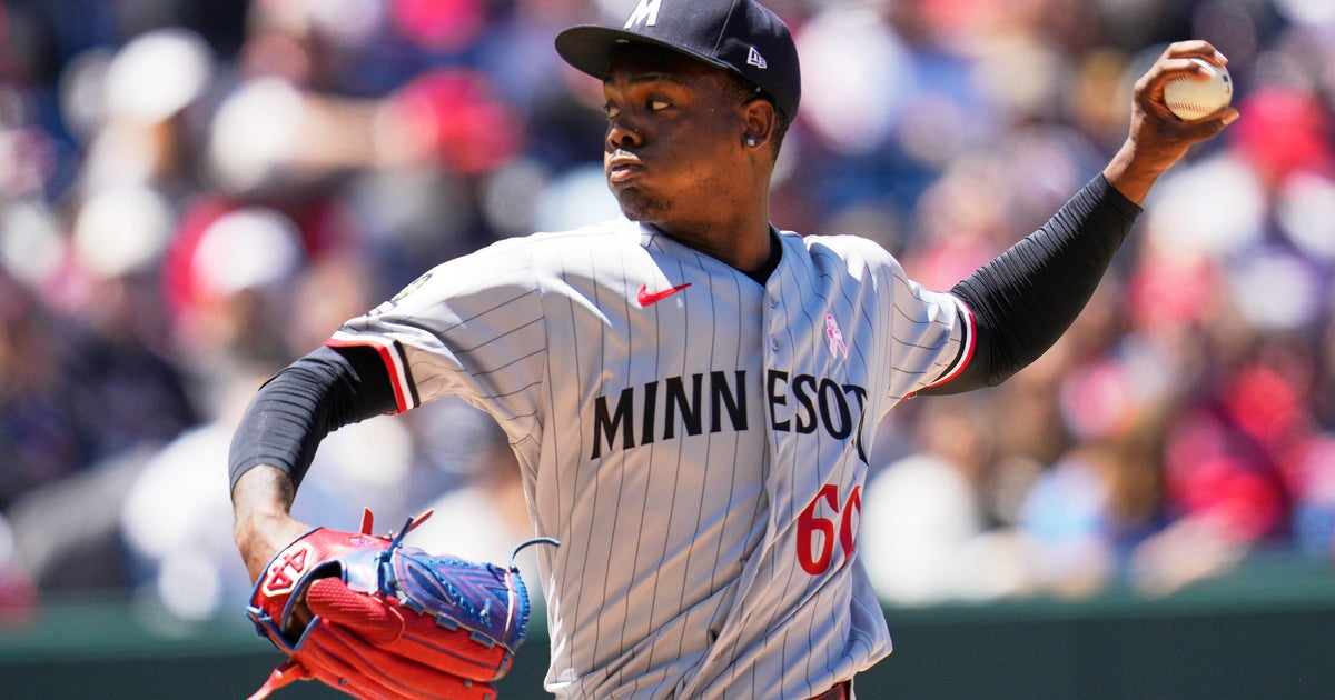 Clemens and Rojas lead Twins to 5-4 victory over Guardians