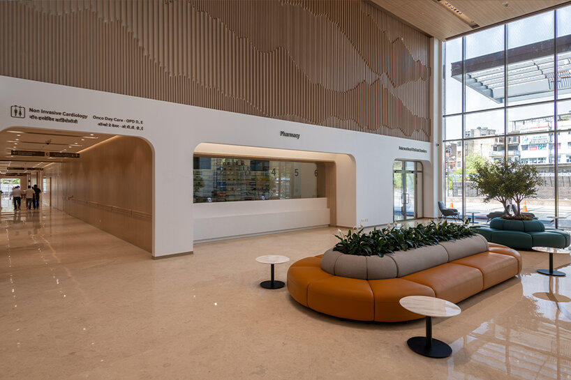 arcop associates builds max smart hospital as a light filled sanctuary for healing - 4