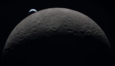Picture from Artemis II, Earth in the distance behind the moon.