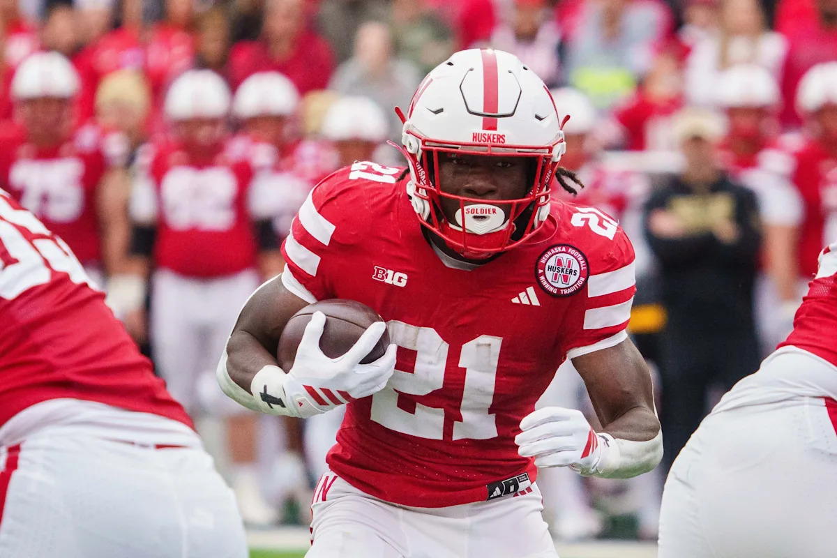 NFL Insider discusses Chiefs' early interest in RB Emmett Johnson