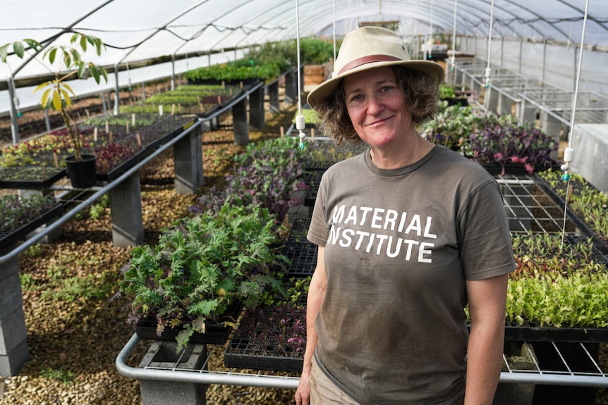 MATERIAL INSTITUTE STILLS FOR VEG GROWER NFT 2026-04-24 10:04:00