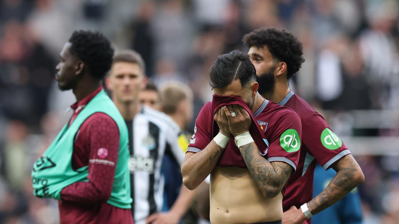 Premier League: West Ham defeat leaves Tottenham needing point