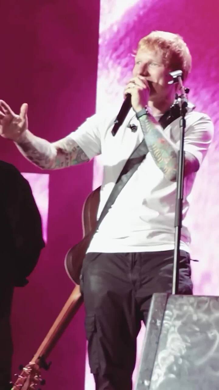Ed Sheeran performs duet with Westlife