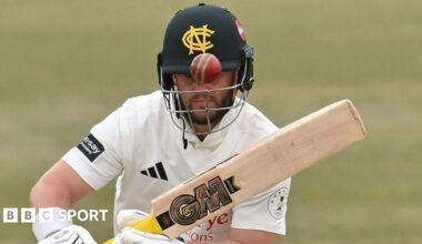 Ben Duckett batting
