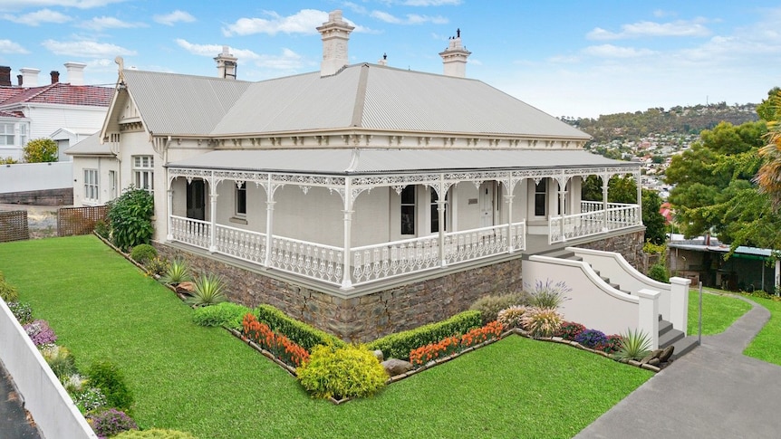 The "artist's impression" shows what the property "could look like", the agent says.