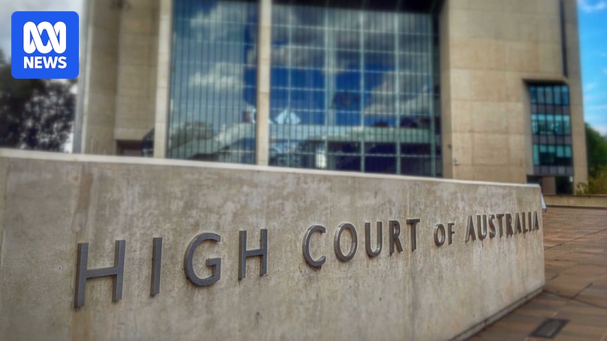 Iranian-born man fighting removal to Nauru loses High Court challenge