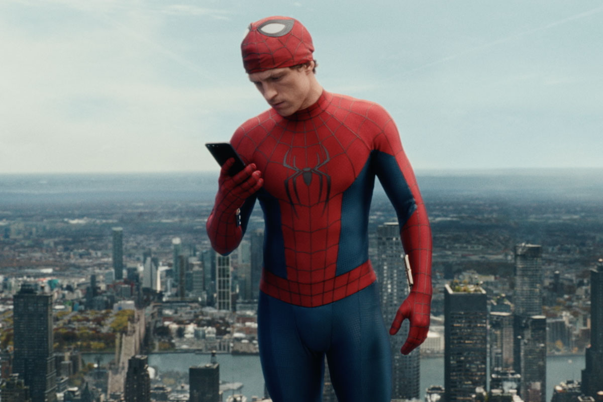 "Brand New Day" Toys Reveal Hulk, Spidey Suits