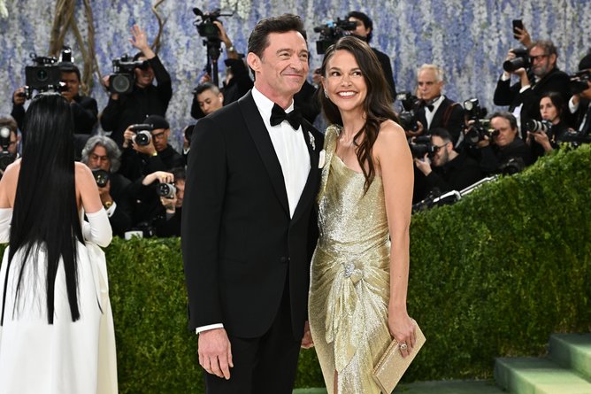 Hugh Jackman and Sutton Foster.