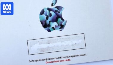 Coles investigates Apple gift card scam after Melbourne artist's viral complaint