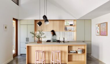 an easy, breezy, beachy addition to a Cott bungalow