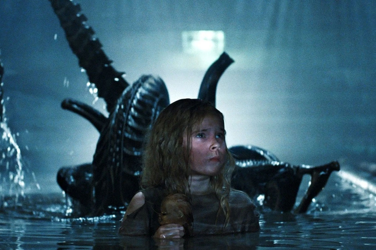 Cameron Considering An "Aliens" 3D Conversion