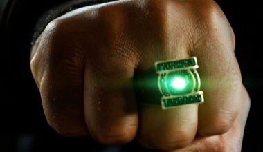 Cantwell Confirms He's On "Lanterns" Season 2
