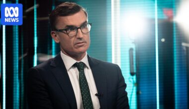 City of Perth is 'diabolical', minister says, amid calls for wider WA council reforms