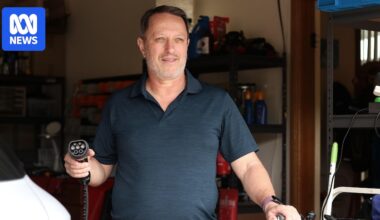 Rewiring Australia campaign for renters to be included in electrical future