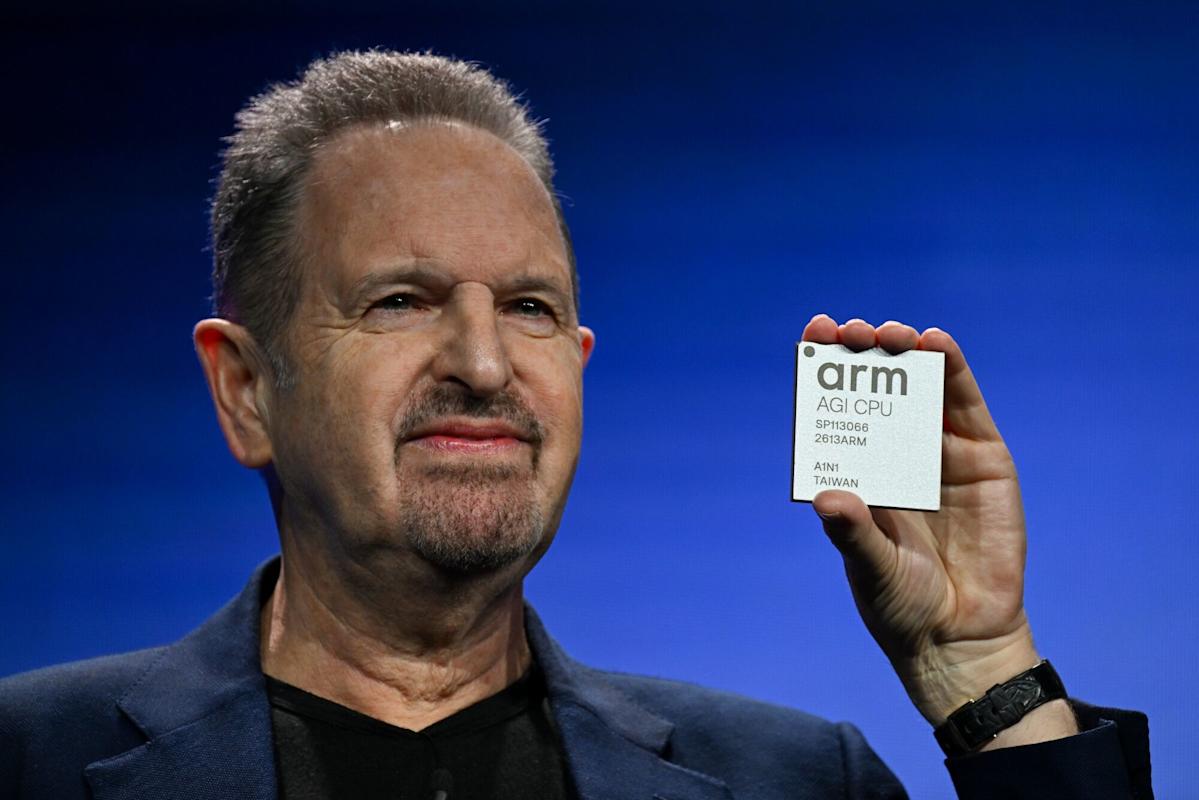 Arm Slides After Smartphone Slowdown Overshadows AI Growth