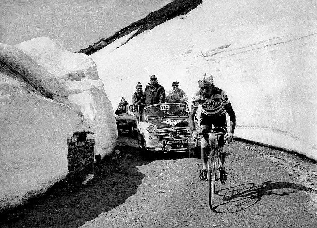 Cycling Trivia: La Corsa Rosa - Cycling West