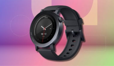 CMF by Nothing Watch 3 Pro against CNET's commerce background.
