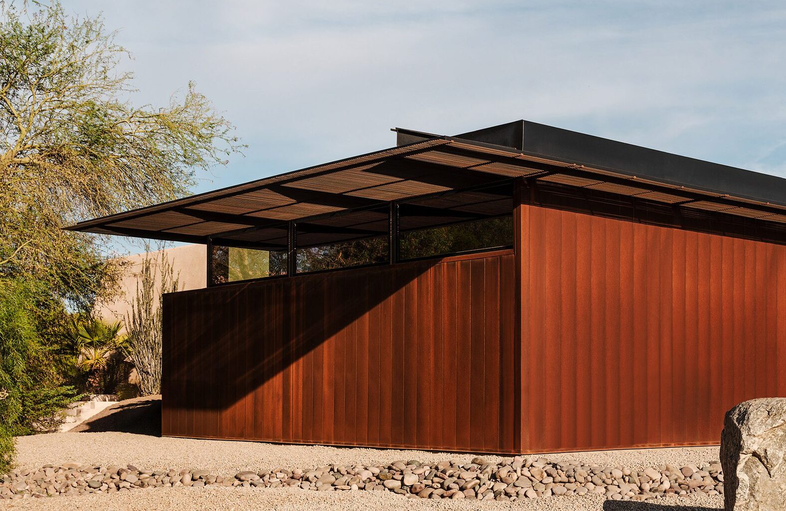 Weathering steel wraps Indigenous museum in Arizona by EYRC