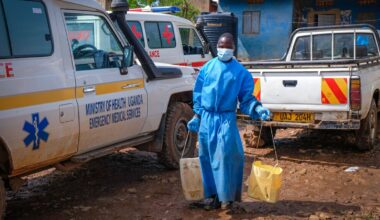 Ebola outbreak in DRC and Uganda passes 1,000 cases, as Italy reports 2 suspected cases