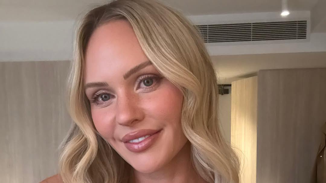 Jules Neale announces she is getting back to hairdressing in Perth, working at Studio C Artistry