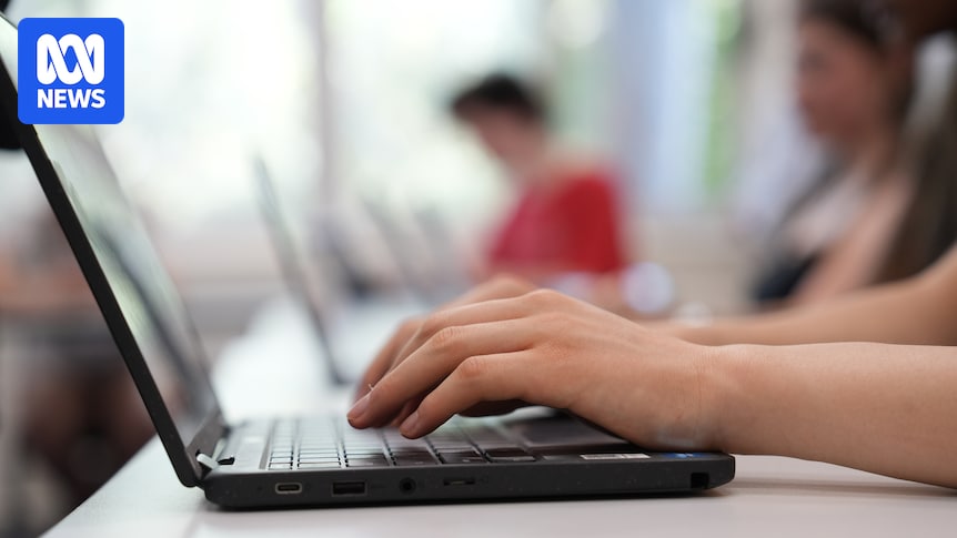 School students have grown up online but test shows digital literacy at new low