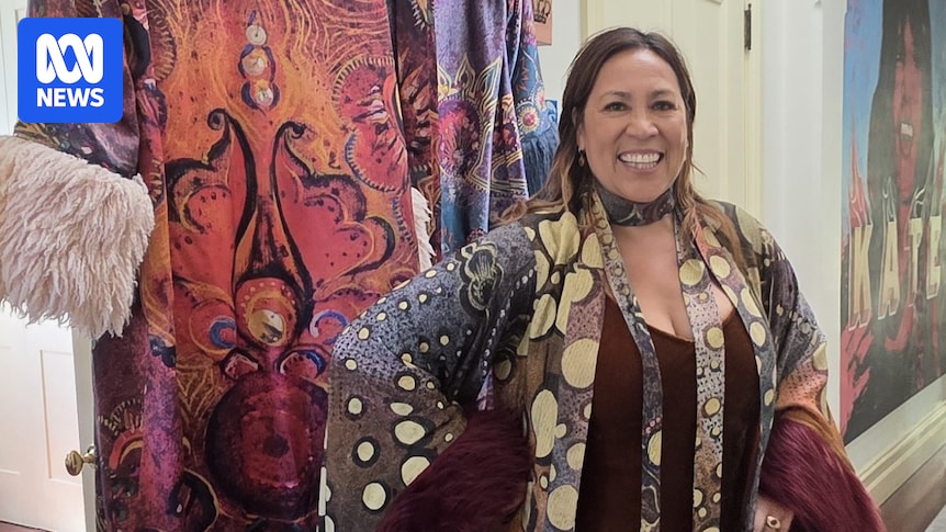 Kate Ceberano swaps microphone for needle to indulge passion for embroidery and quilting