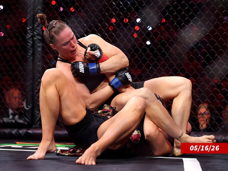 sub-Ronda-Rousey-Gina-Carano-getty-1