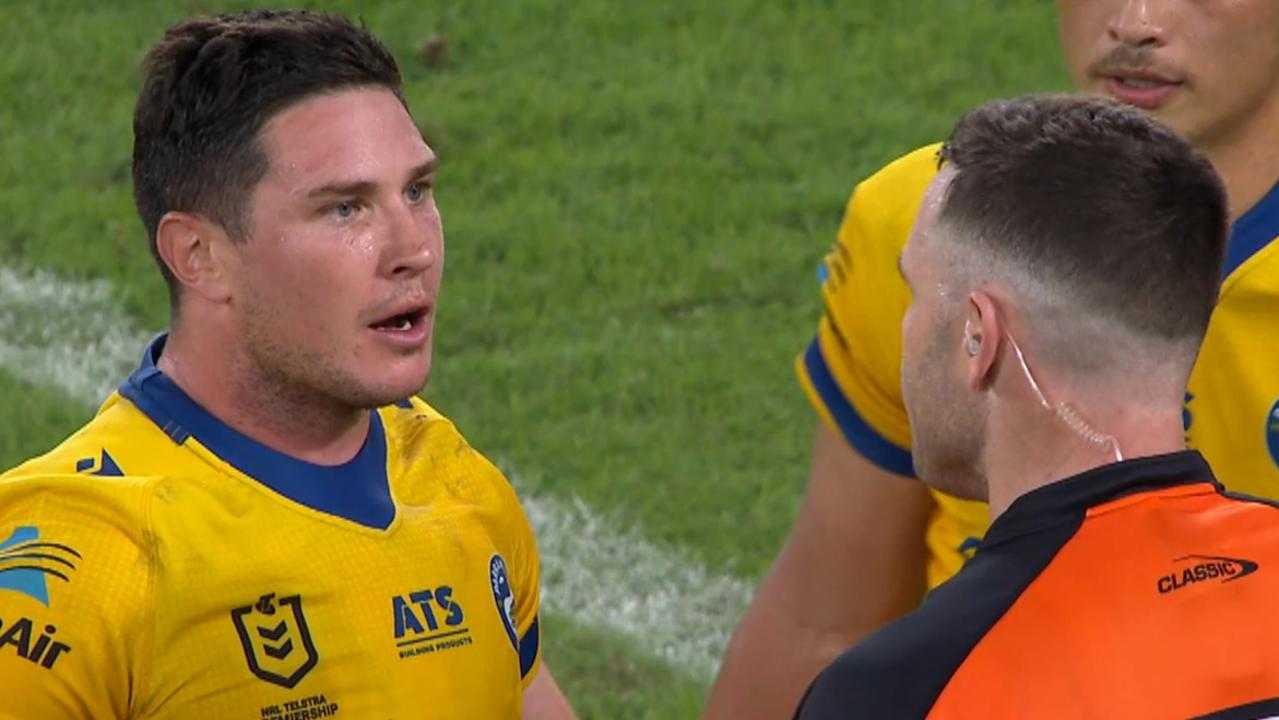 Mitch Moses argues with referee over foul call, video, Paramatta v North Queensland, field goal in extra time, latest news