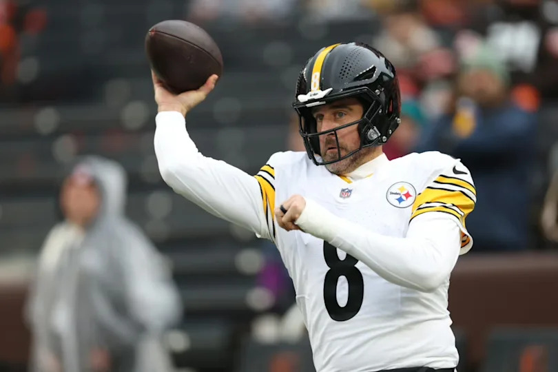Pittsburgh Steelers quarterback Aaron Rodgers (8) warms up at Huntington Bank Field.