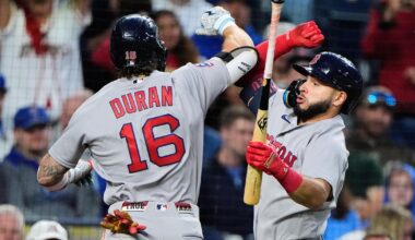 Duran's 2-run, opposite field homer rallies Red Sox to a 4-3 win over the Royals