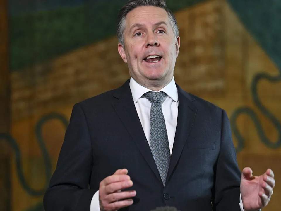 HEALTH MINISTER MARK BUTLER MV HONDIUS QUARANTINE UPDATE PARLIAMENT HOUSE