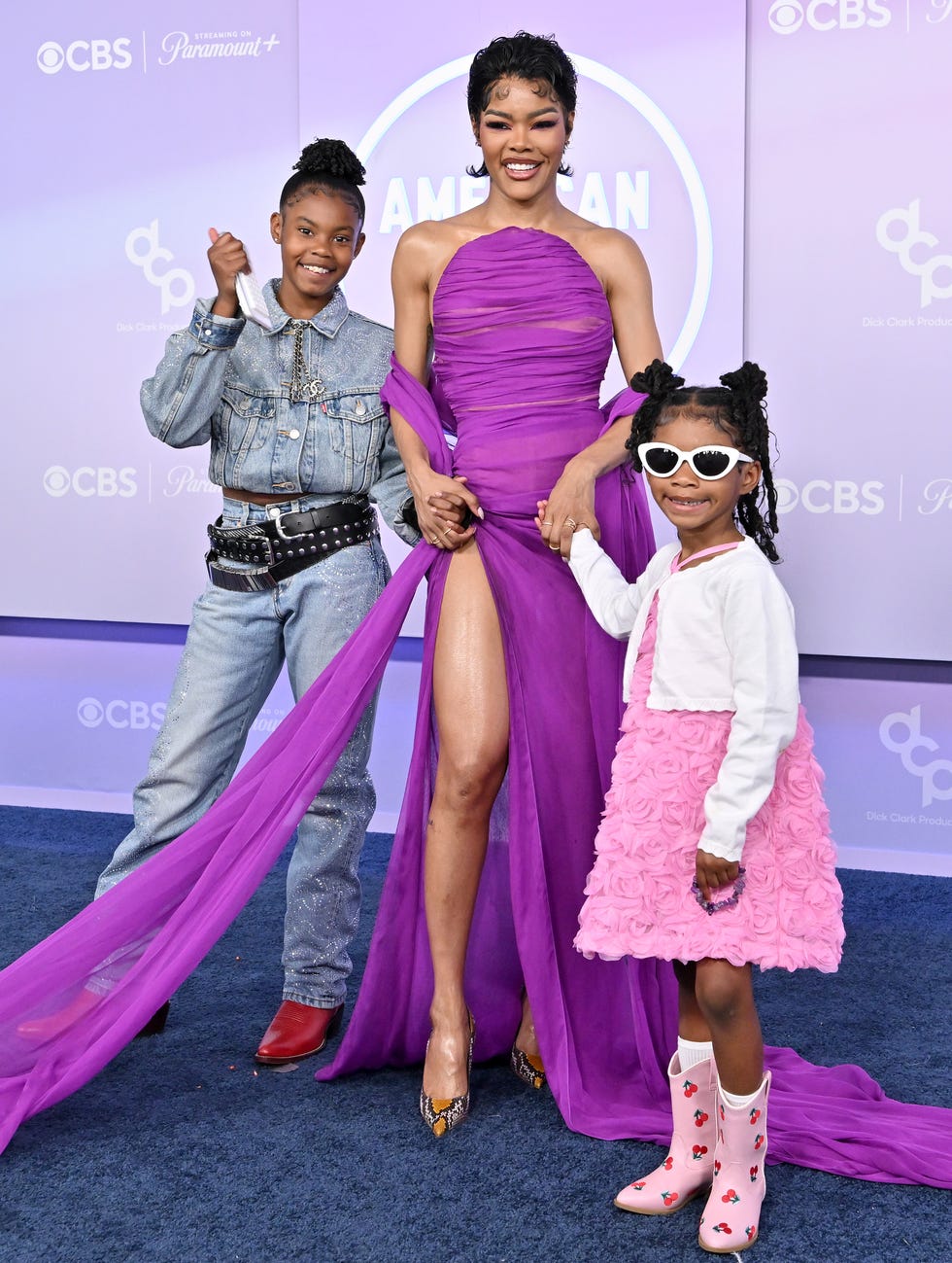 52nd American Music Awards - Arrivals 52nd American Music Awards - Arrivals