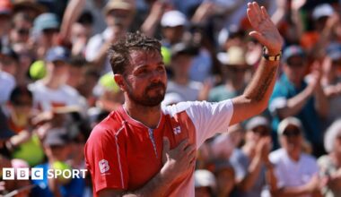 Stan Wawrinka celebrates a point during his final French Open match
