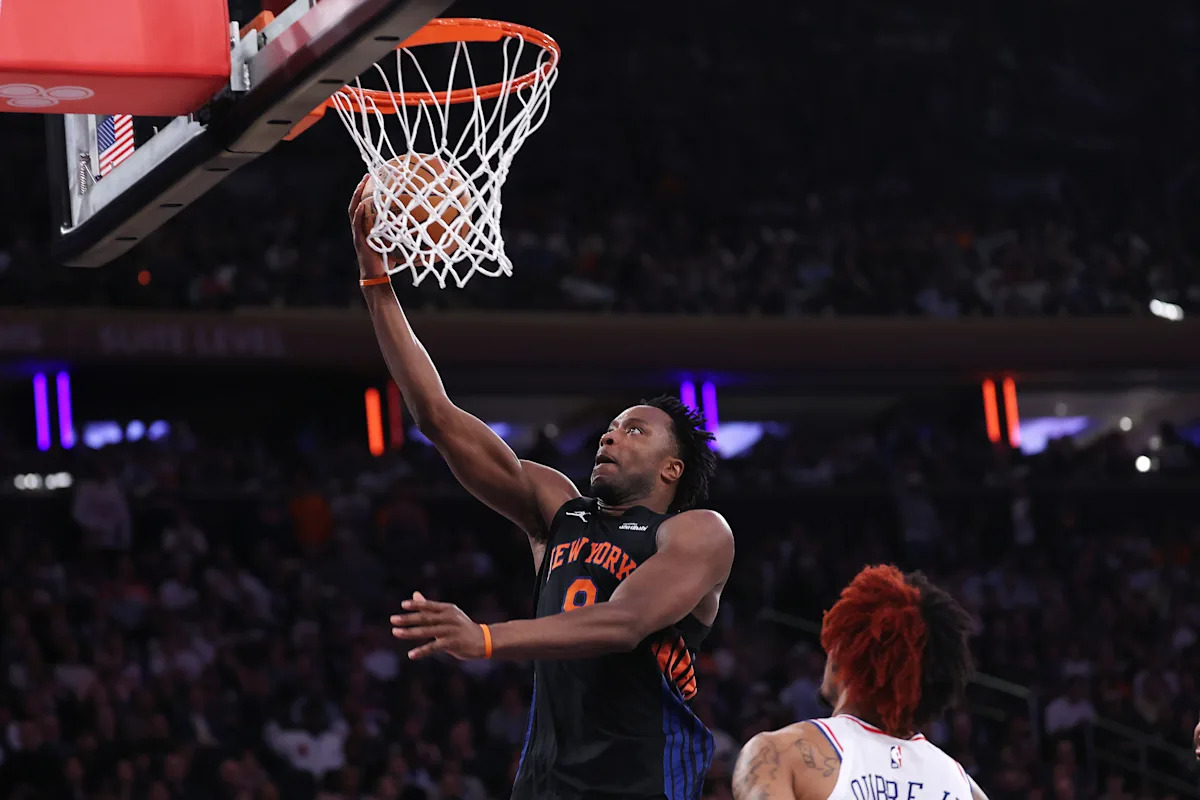 OG Anunoby injury: Knicks forward diagnosed with hamstring strain, considered questionable for Game 3, day-to-day