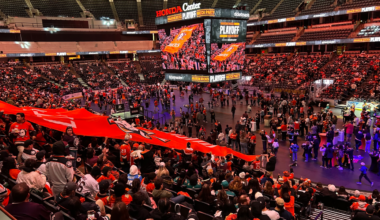 Ducks fans revel in ‘exciting’ Game 2 win at watch party