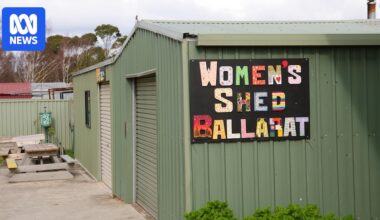 Former women's shed board member banned from group for alleged transphobic comments