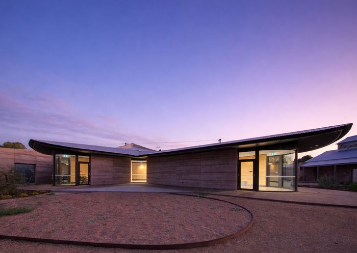 Baaka Culture Centre – Kaunitz Yeung Architecture.