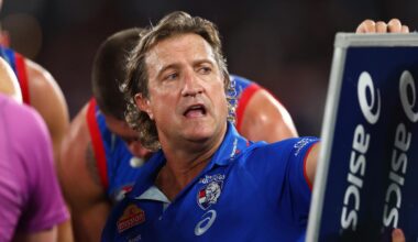 Luke Beveridge calls for bigger AFL lists amid injury crisis
