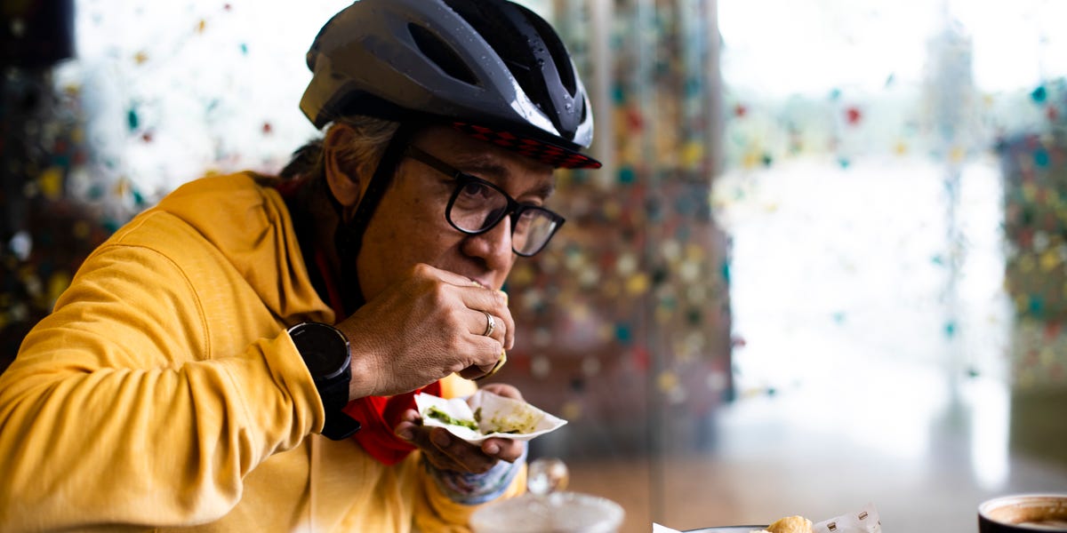 Expert Coach Shares How Cyclists Can Avoid Underfueling