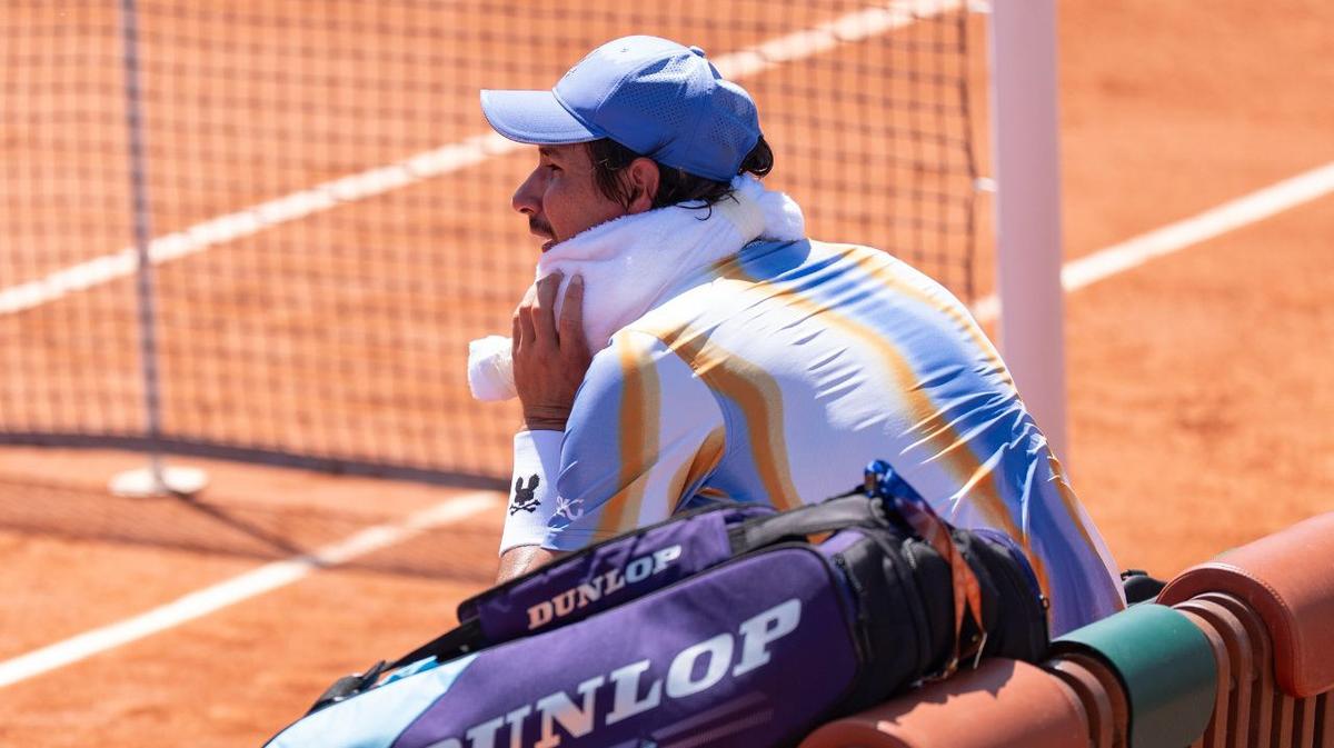 Shattered Aussie star Alexei Popyrin in freefall after suffering another loss at French Open
