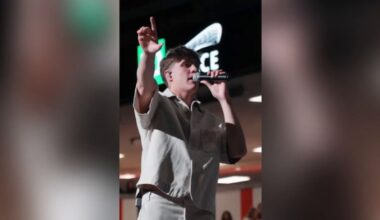 Justin Trudeau’s son Xavier delivers halftime performance at basketball game