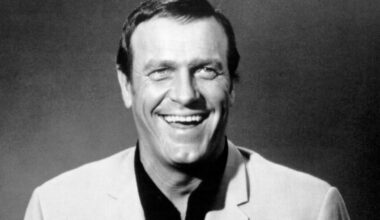 Remember When Eddy Arnold Won the First-Ever CMA Award for Entertainer of the Year?