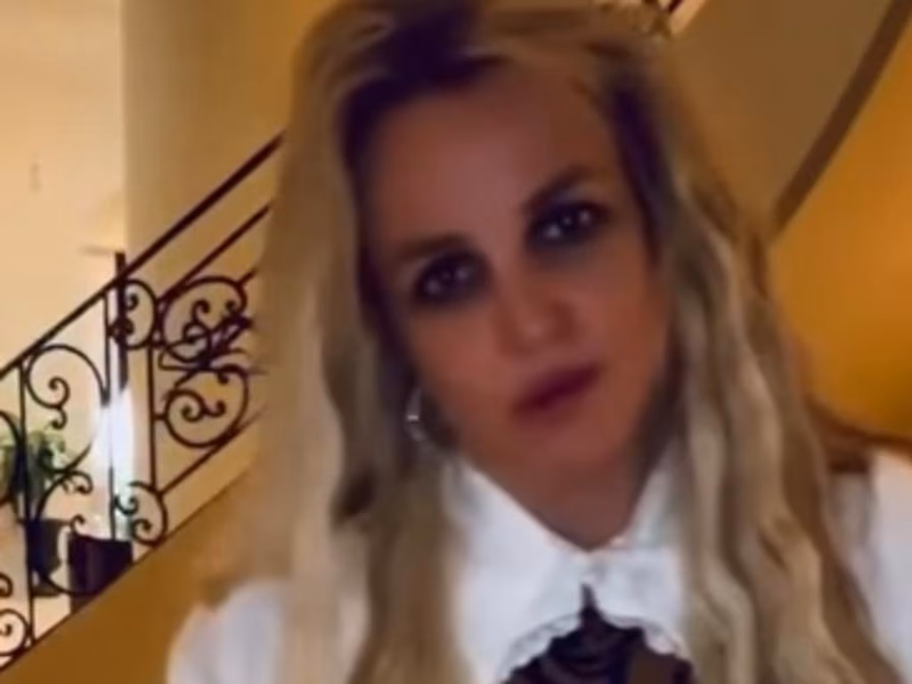 ‘Barking’: Britney Spears sparks concern after bizarre dinner out - Daily Telegraph Sydney