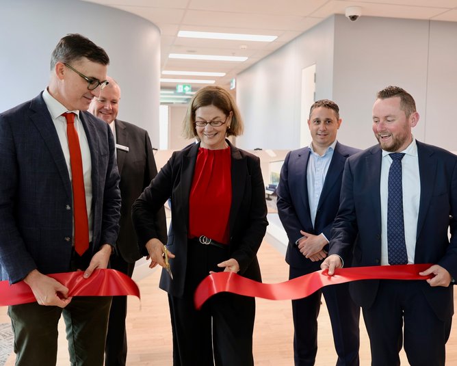 Health Infrastructure Minister John Carey, Ramsay Health Care chief operating officer Australia Stuart Winters, Health Minister Meredith Hammat, and North Metropolitan Health Service acting chief corporate operations officer Scott Goder open the two new wards last week.