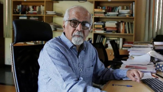 Even Indians not interested in investing in India: Surjit Bhalla on state of economy.